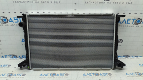 Радиатор охлаждения вода Audi Q5 80A 18-25 3.0T