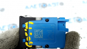 USB Hub BMW X5 G05 19-23 Active, царапины