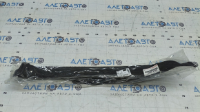 Уплотнитель крыла дверь-крыло левый Lexus LX570 08-21