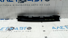 Накладка передней стойки средняя правая Audi A3 22-26 черная
