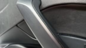 Обшивка двери карточка передняя правая Audi Q5 80A 21-25 кожа черная, подлокотник черный, с накладками, царапины