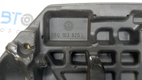 Накладка двигателя Audi A3 22-26 2.0T царапина