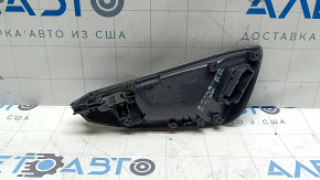 Ручка дверей внутрішня ззаду права Audi A3 22-26 чорна, з заглушкою, потертості, поліз хром, зламане кріплення