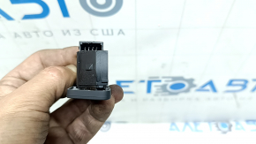Кнопки блокування дверей передніх лівих Audi A3 22-26