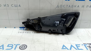 Ручка дверей внутрішня передня ліва Audi A3 22-26 чорна, поліз хром, потертості