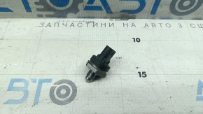 Датчик тиску палива Audi A3 22-26