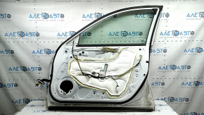 Дверь в сборе передняя правая Honda Accord 18-22 keyless, белый NH-883P, царапины, сколы