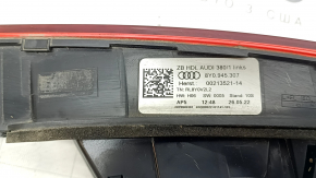 Ліхтар внутрішній кришка багажника лівий Audi A3 22-24 потертості