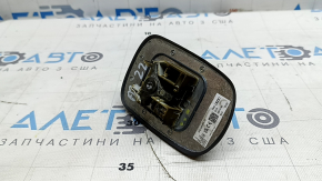 Антена плавник Audi A3 22-26 подряпини, тріщина у кріпленні, оплавлені кріплення