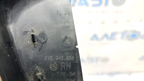 Накладка ліхтаря внутрішнього кришки багажника права Audi A3 22-26