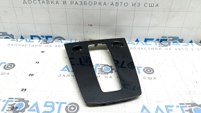 Накладка селектор КПП Audi A3 22-24 черный глянец царапины