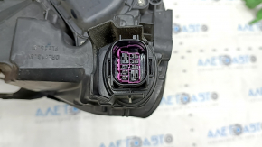 Фара передняя левая Audi A3 22-22 LED, без DRL песок