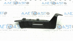 Брызговик подкрылка передний левый Mazda 3 14-18 BM