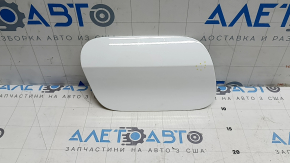 Лючок бензобака Audi A3 22-26 царапина