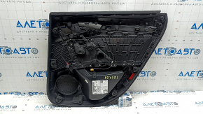 Обшивка двери карточка задняя левая Audi A3 22-26 кожа черная, структура, подлокотник черная кожа, без молдинга, потертость, царапины