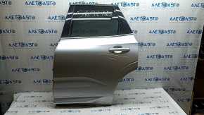Двері в зборі задні ліві Volvo XC60 18-26 Keyless, срібло 711, тонування, хром молдинг, пісок, подряпини, подряпини на молдингу, подряпини на накладках