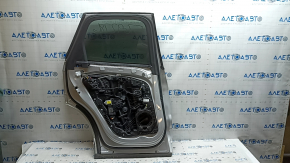 Двері в зборі задні ліві Volvo XC60 18-26 Keyless, срібло 711, тонування, хром молдинг, пісок, подряпини, подряпини на молдингу, подряпини на накладках