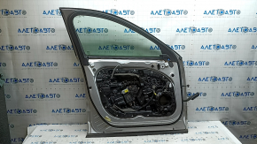 Дверь в сборе передняя левая Volvo XC60 18-26 Keyless, серебро 711, хром молдинг, царапины, царапины на молдинге, царапины на накладках, сколы, песок, тычки