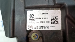 Фара передняя правая VW Jetta 25-26 в сборе LED, без range control
