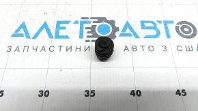 Відбійник капота лівий VW Taos 22-26