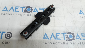 Кронштейн ременя безпеки водія Volvo XC60 18-26