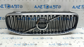 Решетка радиатора grill  со значком Volvo XC60 18-21 без камеры, песок