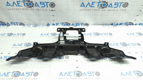 Кронштейн решітки радіатора grill Toyota Prius 23-26 верхній