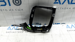 Накладка передньої панелі ліва Volvo XC60 18-26 сіра Iron Ore з хромом, корозія