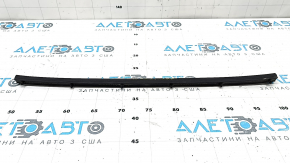 Ущільнювач капота передній VW Taos 22-25
