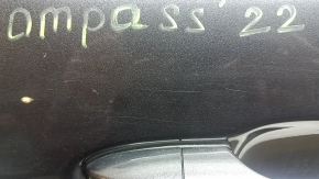 Двері в зборі передня права Jeep Compass 17-26 keyless, графіт PAU, подряпини, подряпини на молдингу, подряпини на накладці