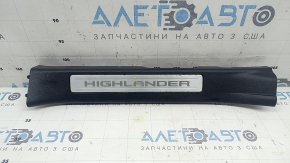 Накладка порога передня ліва Toyota Highlander 20-26 чорна з хром вставкою, подряпини, корозія, тичка