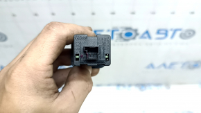 USB Hub центральної консолі Jeep Compass 22-26 задній, подряпини