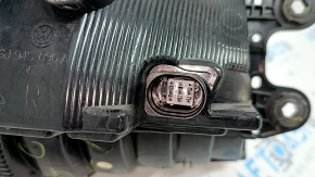 Фонарь внешний крыло правый VW Taos 22-24 потерт