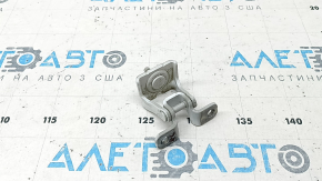Петля двери багажника левая VW Taos 22-25