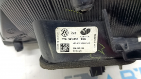 Фонарь внутренний крышка багажника левый VW Taos 22-24
