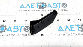 Накладка фонаря внутреннего двери багажника левая VW Taos 22-24