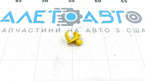Засувка опори капота VW Taos 22-23