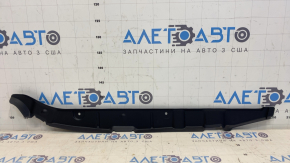 Ущільнювач крила двері-крило лівий Audi Q7 17-26