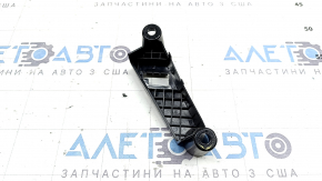 Кріплення ДХО праве верхнє Nissan Murano 25-26