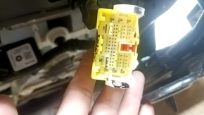 Сиденье пассажирское Jeep Compass 18-21 с airbag, механичекое, кожа, серое+черное, с кричневой и серой строской, перфорация, под чистку, потертости, царапины