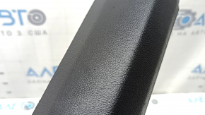 Накладка порога передня ліва VW Taos 22-25 чорна, подряпини