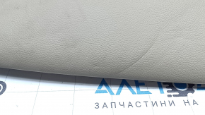 Бічна накладка задніх сидінь права Mercedes C-class W205 15-21 шкіра бежева, прим'ятість