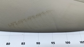Бічна накладка задніх сидінь ліва Mercedes C-class W205 16-21 шкіра бежева, пом'ятість, під чищення