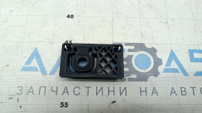Кронштейн радиатора верхний левый Volvo XC60 19-26 T5, T6, T8 пластик тип 2