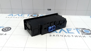 USB HUB, SD Mercedes C-class W205 16-18 царапины