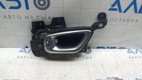 Ручка двери внутренняя задняя левая Jeep Compass 22-26 хром, царапины
