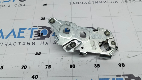 Частина замку кришки багажника Mercedes C-class W205 15-21 без троса
