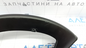 Накладка петлі кришки багажника права Mercedes C-class W205 16-21 подряпини