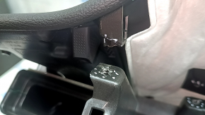 Торпедо передня панель з AIRBAG Jeep Compass 22-26 чорна, зламане кріплення, надлом + тріщина в корпусі кріплення