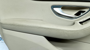 Обшивка двери карточка передняя левая Mercedes C-class W205 15-18 кожа бежевая, вставка под дерево, подлокотник кожа бежевая, верх черный, с ручкой и накладками, царапина, под чистку
